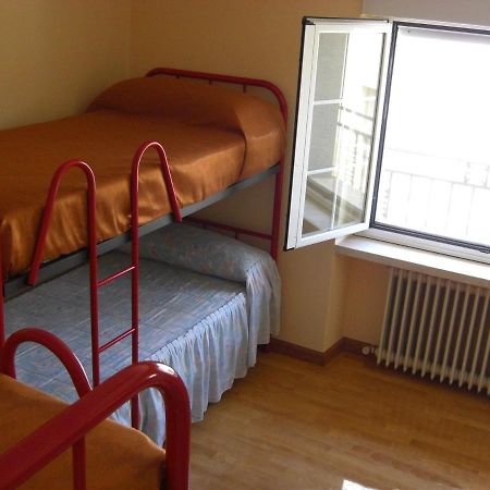 Albergue Agustina Samir de los Canos Exteriör bild