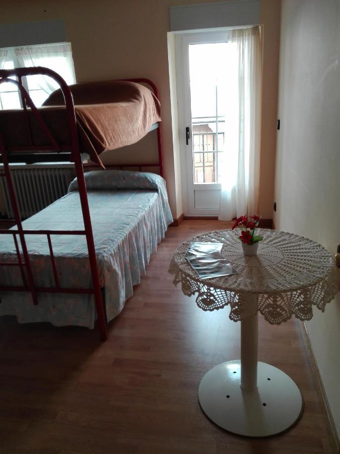 Albergue Agustina Samir de los Canos Exteriör bild